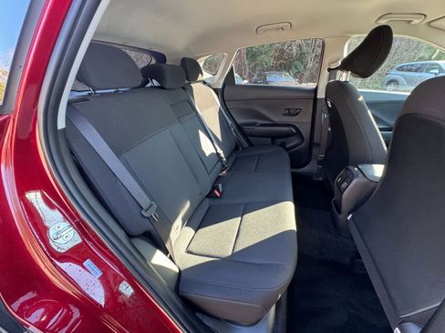 Used 2025 Hyundai Kona SEL image 34