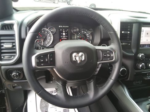 Used 2024 RAM 1500 Big Horn image 14