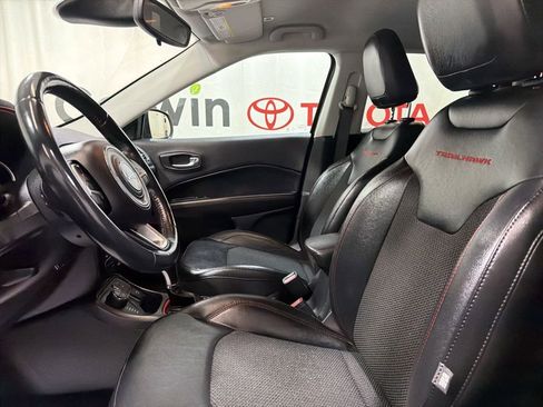 Used 2019 Jeep Compass Trailhawk image 23