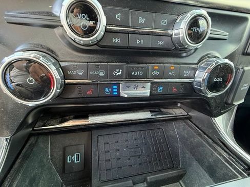 Used 2023 Ford F150 Lariat w/ Equipment Group 502A High AWD/4WD image 18
