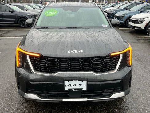 Used 2025 Kia Sorento EX AWD/4WD image 5