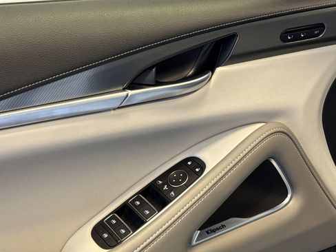 Certified 2026 INFINITI QX60 Luxe w/ Family Package image 13