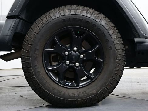 Used 2021 Jeep Wrangler Unlimited Sport AWD/4WD image 13