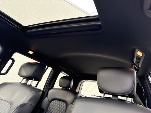 Used 2021 INFINITI QX80 Sensory w/ All-Season Package image 36