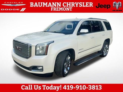Used 2015 GMC Yukon Denali w/ Premium Package AWD/4WD image 10