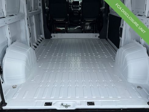 Used 2025 RAM ProMaster 2500 w/ Quick Order Package 22G SLT FWD image 17
