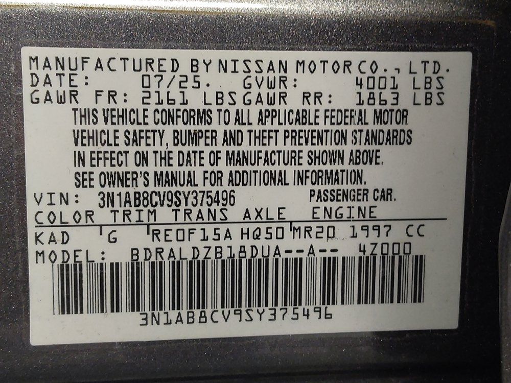 Used 2025 Nissan Sentra SV FWD image 33