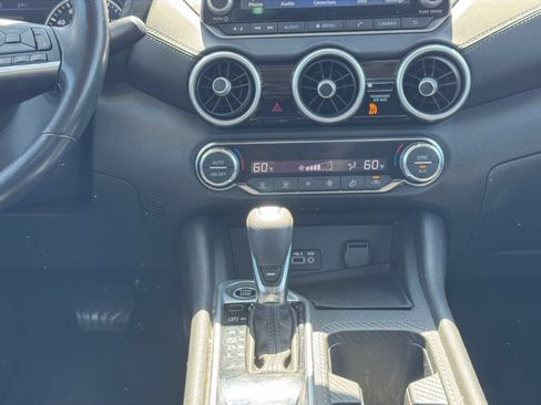 Used 2021 Nissan Sentra SV w/ Electronics Package image 15