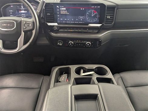 Certified 2024 GMC Sierra 1500 SLT image 24