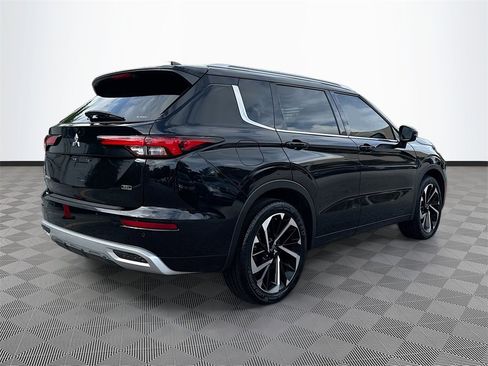 Used 2022 Mitsubishi Outlander SEL image 6