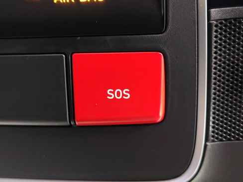 Used 2023 Hyundai Santa Cruz Limited AWD/4WD image 36