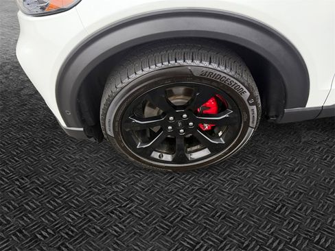 Used 2021 Ford Explorer ST w/ Equipment Group 401A image 9