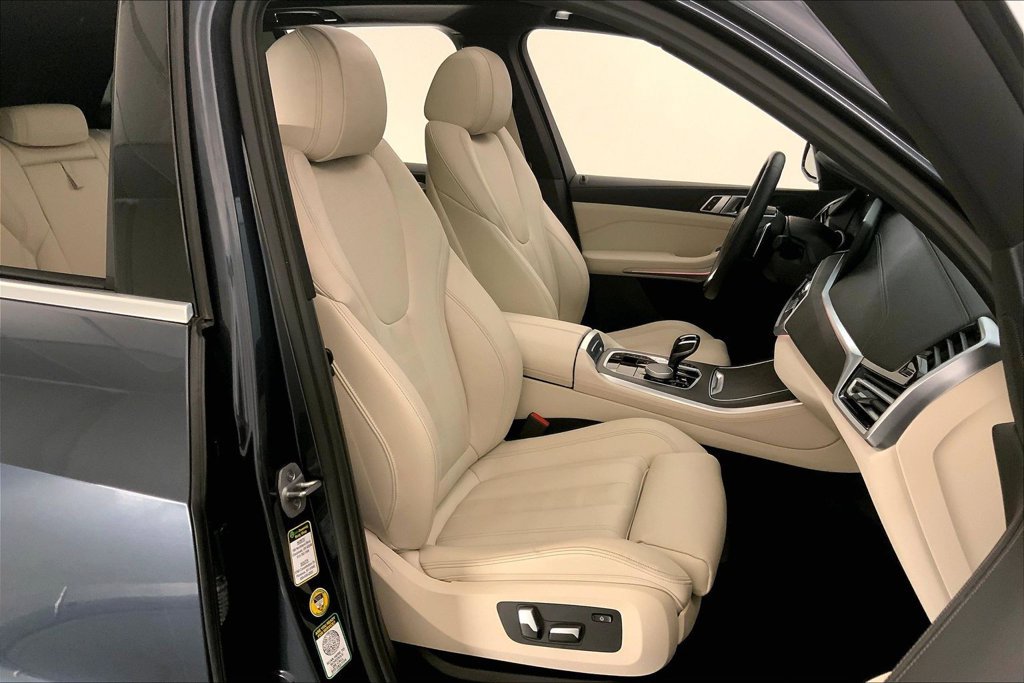 Used 2022 BMW X5 xDrive40i AWD/4WD image 6