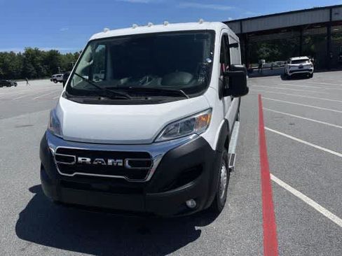 Used 2025 RAM ProMaster 2500 w/ U-Haul Equipment Group FWD image 4