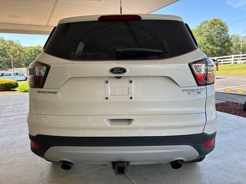 Used 2017 Ford Escape Titanium w/ Equipment Group 301A AWD/4WD image 5