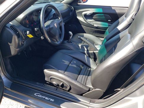 Used 2004 Porsche 911 Cabriolet image 3