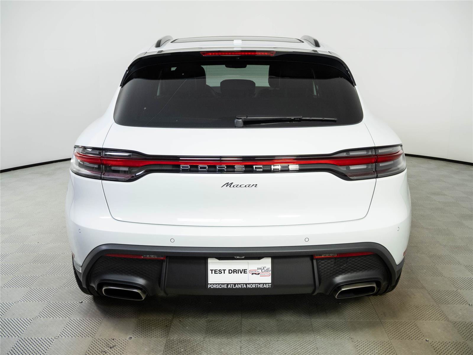 New 2026 Porsche Macan Turbo AWD/4WD image 30