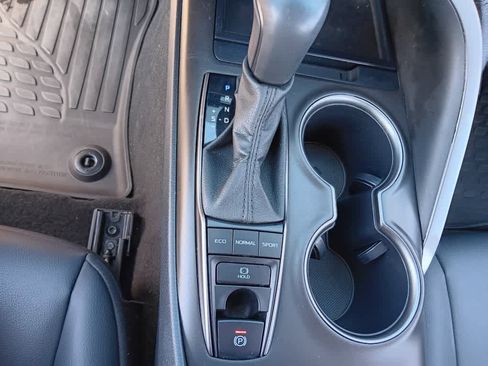 Used 2023 Toyota Camry SE image 24