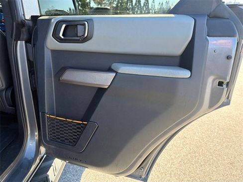Used 2023 Ford Bronco Badlands w/ Sasquatch Package image 16