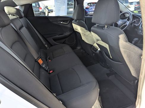 Used 2023 Chevrolet Malibu LT FWD image 31