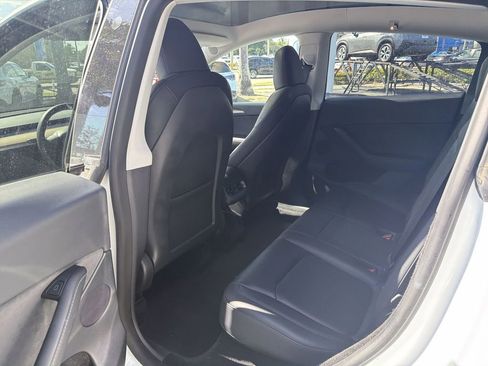 Used 2023 Tesla Model Y Long Range image 26