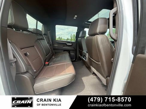 Used 2024 GMC Sierra 3500 Denali w/ Denali Reserve Package AWD/4WD image 31