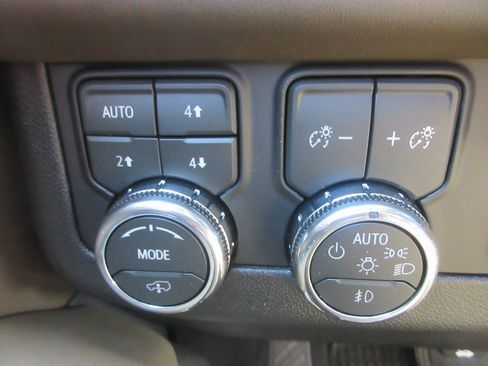 New 2026 GMC Yukon XL Denali Ultimate image 17