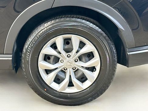 Used 2025 Honda CR-V LX image 7