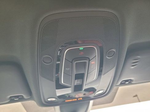 Used 2023 Audi S4 Premium Plus w/ Premium Plus Package image 23