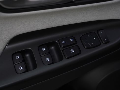 Used 2023 Hyundai Kona Limited w/ Cargo Package image 22