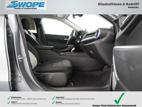 Used 2024 Chevrolet Trax LS w/ Driver Confidence Package image 12