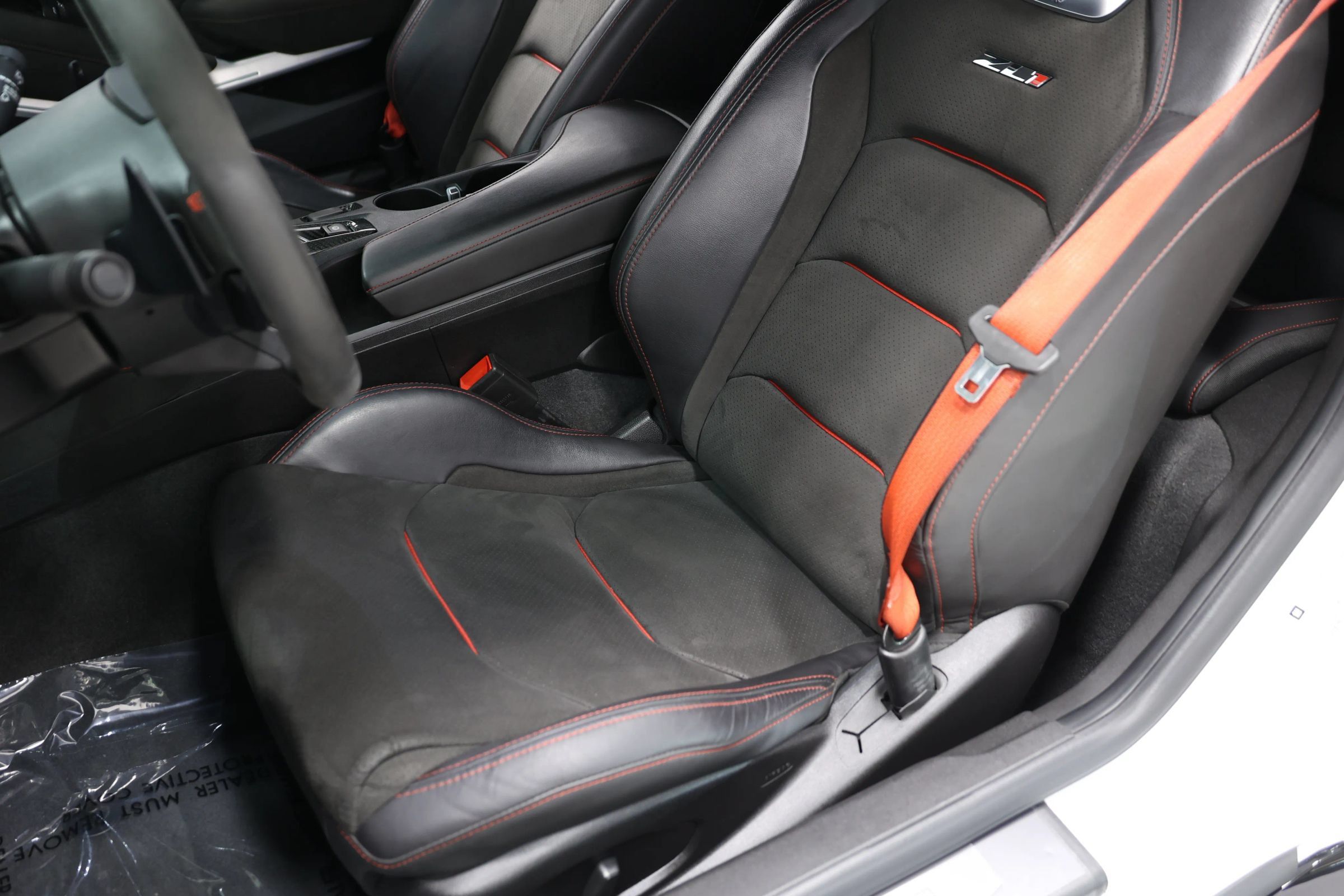 Used 2018 Chevrolet Camaro ZL1 RWD image 21
