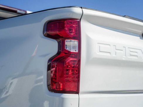 Used 2023 Chevrolet Silverado 1500 LT w/ All Star Edition Plus AWD/4WD image 9