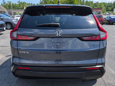 Certified 2024 Honda CR-V EX image 10