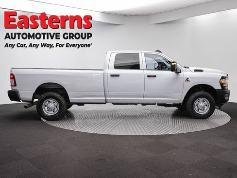 Used 2023 RAM 2500 Tradesman AWD/4WD image 4