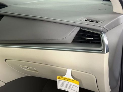 New 2025 Cadillac XT5 Premium Luxury image 34