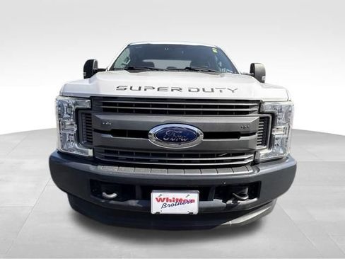 Used 2017 Ford F250 XL w/ Power Equipment Group AWD/4WD image 10