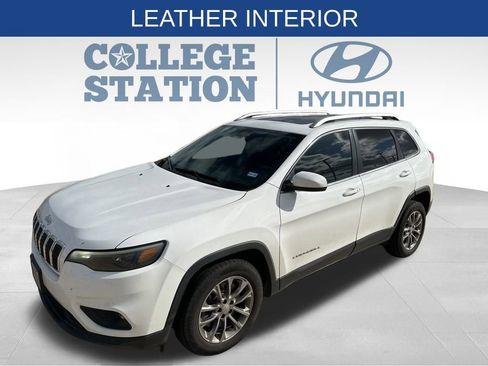Used 2019 Jeep Cherokee Latitude Plus image 7