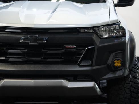Used 2026 Chevrolet Colorado Trail Boss AWD/4WD image 10