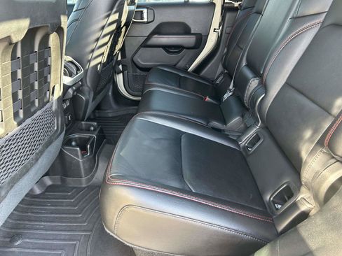 Used 2020 Jeep Gladiator Rubicon AWD/4WD image 14