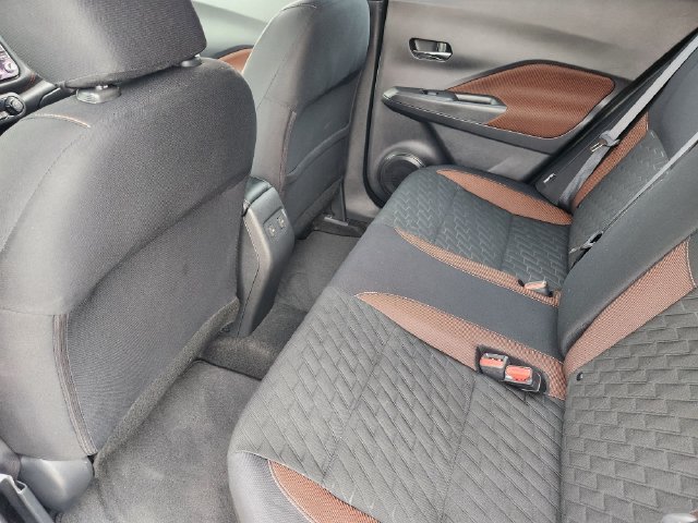 Used 2023 Nissan Kicks SR FWD image 30