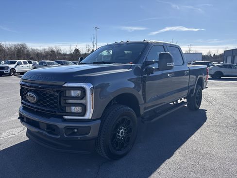 New 2026 Ford F350 Lariat w/ Black Appearance Package AWD/4WD image 12