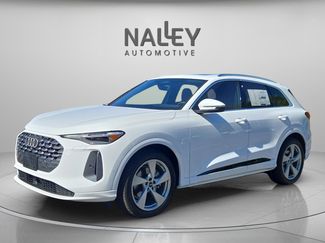 New 2025 Audi Q5 Prestige video 1