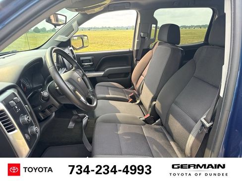 Used 2017 Chevrolet Silverado 1500 LT w/ All Star Edition AWD/4WD image 19
