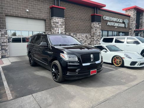 Used 2020 Lincoln Navigator Reserve w/ Equipment Group 208A Reserve image 1