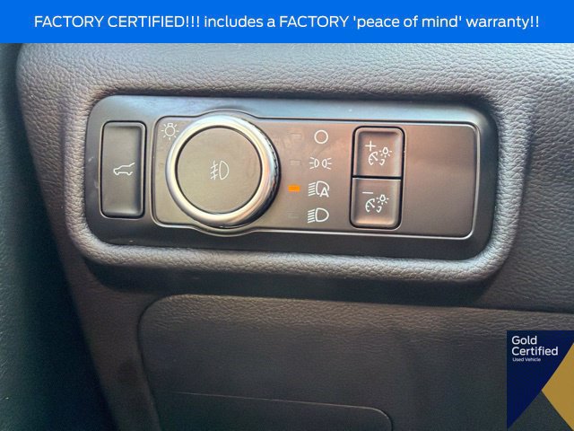 Used 2023 Ford Explorer XLT w/ Equipment Group 202A AWD/4WD image 32
