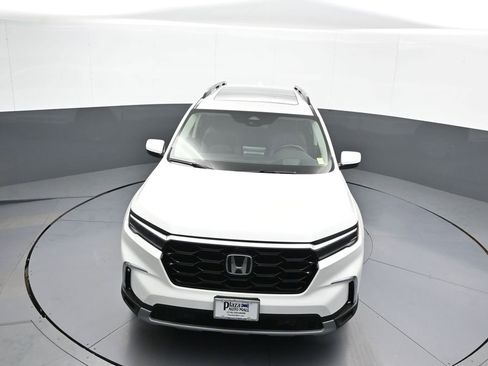 Used 2024 Honda Pilot Elite image 37