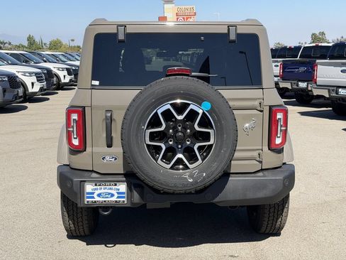 New 2026 Ford Bronco Outer Banks AWD/4WD image 6