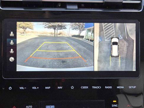 Certified 2022 Hyundai Tucson Limited image 17