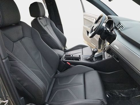 Certified 2025 Audi Q3 2.0T Premium AWD/4WD image 10